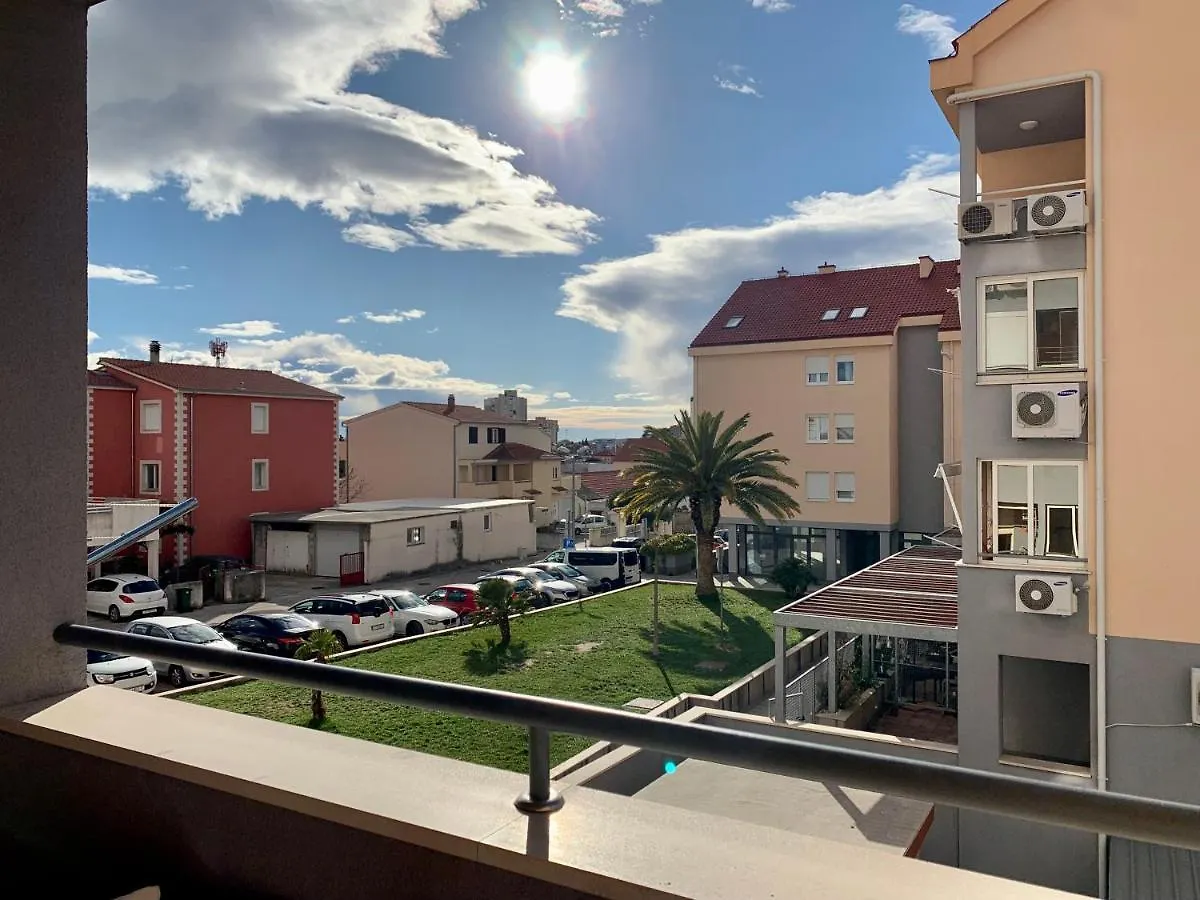 Sea Charm Split Apartment
